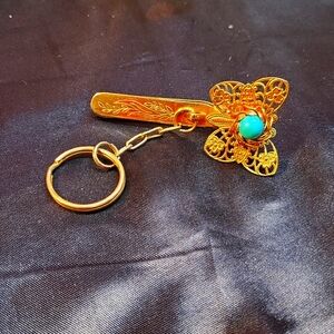 V62. Vintage Kings Key Finder w Butterfly